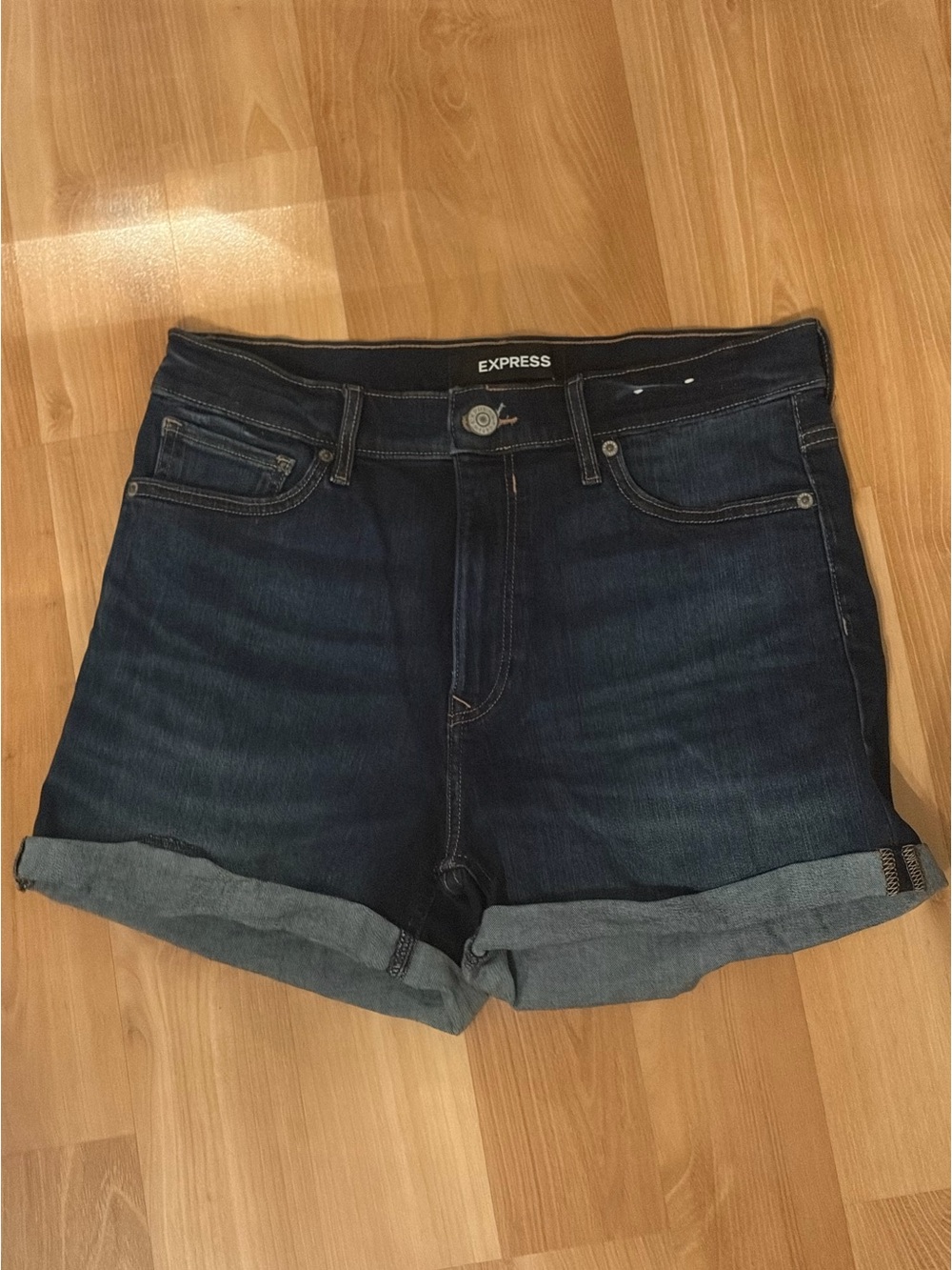 Express Stretch+ Midi High Rise Jean Short Size 8